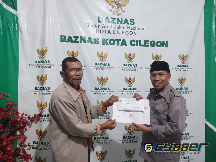 BAZNAS Kota Cilegon Salurkan Bantuan Sarana Air Bersih di Watu Lawang
