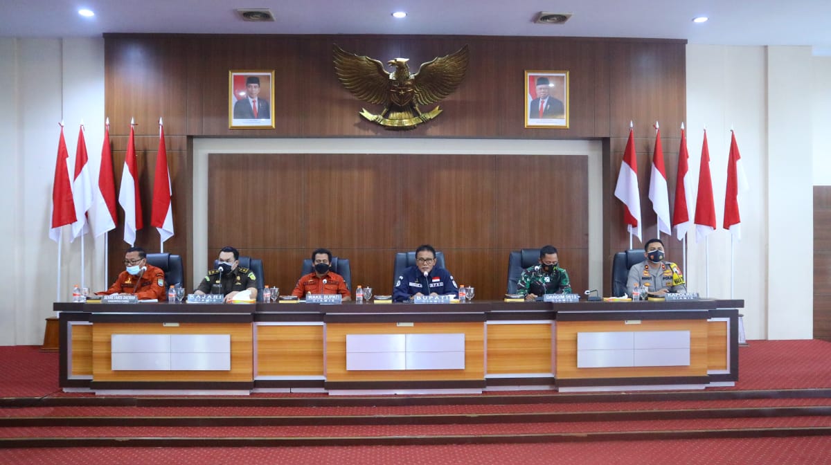 Wakapolres Ciamis Mengikuti Rapat Koordinasi Persiapan Pemberlakuan Pembatasan Kegiatan Masyatakat (PPKM) 