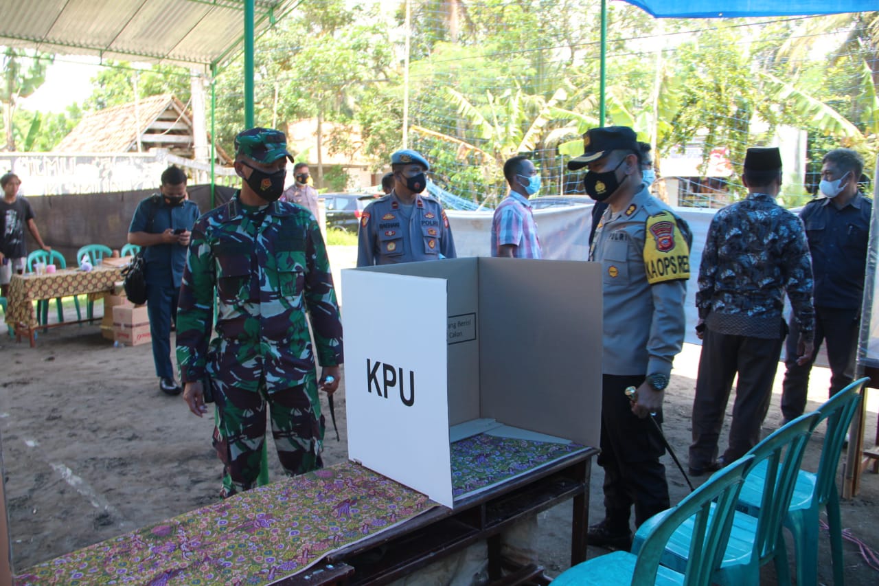 Kapolres Ciamis Bersama Dandim 0613 Lakukan Pengawasan Terhadap TPS dikabupaten Pangandaran.