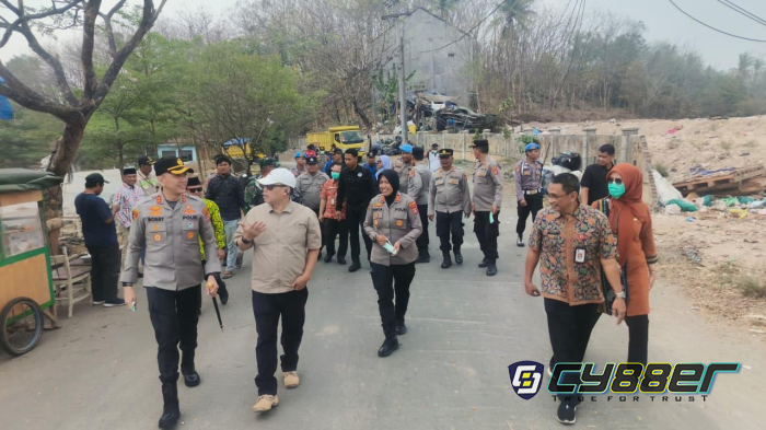 Kapolres Cilegon Tinjau TPSA Bagendung, Tekankan Mitigasi dan Antisipasi Kebakaran