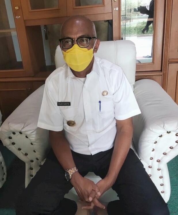 Pjs. Bupati Rohil Rudyanto Ditangkap Tidak Pakai Masker : Uji Petik Petugas Lapangan Satgas Covid19