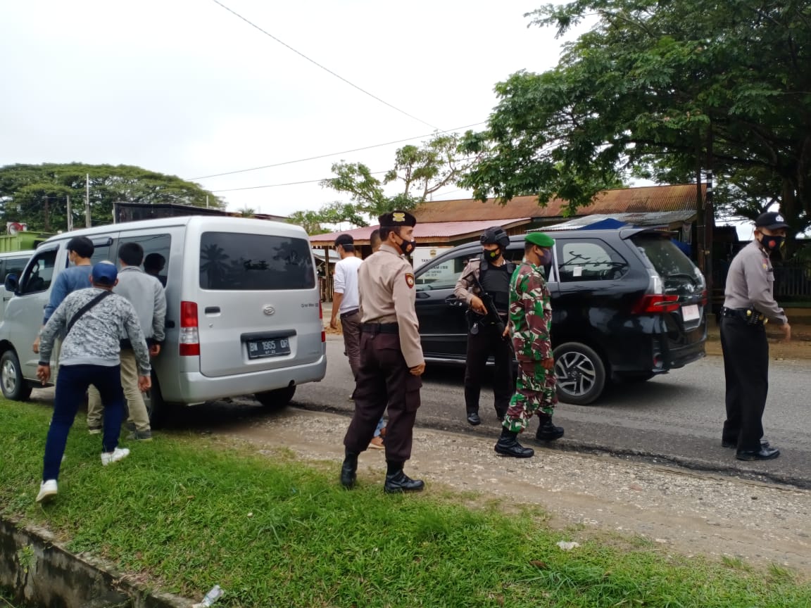 Antisipasi Terorisme, Polsek Pasir Penyu dan Tim Gabungan Melaksanakan Razia