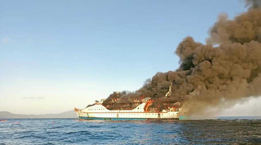 Kapal Karya Inda Terbakar di Perairan Kepulauan Sula