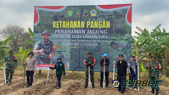 Dukung Program , TMMD 128 Kodim 0623/Cilegon Tanam Jagung 2 Hektare di Bulakan
