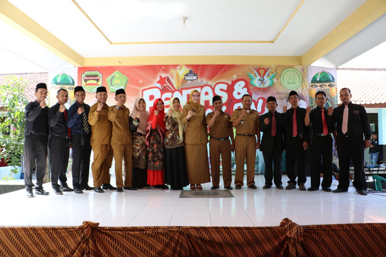 Bupati Purwakarta Buka Kegiatan Pekan Keterampilan Seni PAI  