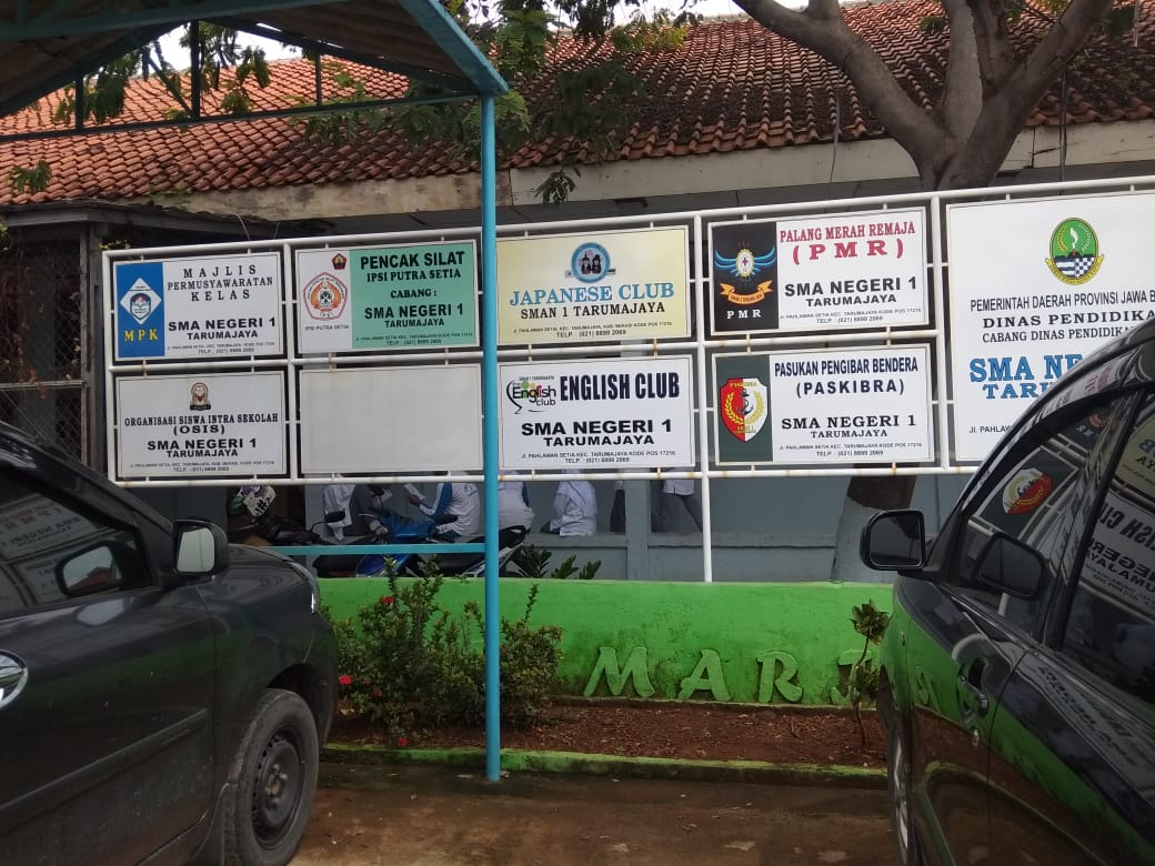 Aneh..! Kepsek SMAN 1 Tarumajaya " ngumpet" Ketika Ditanya Soal BOS Afirmasi