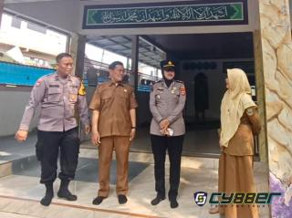 Cegah Kenakalan Remaja, Kapolsek Cilegon Gelar Program POLDIK di SMPN 7