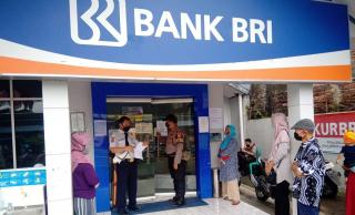 Sosialisasikan Prokes, Polsek Purwaharja Polres Banjar Polda Jabar Gencar Melakukan Ops Yustisi
