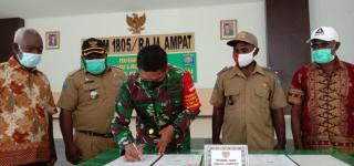 Masyarakat Adat Kampung Warwanai dan Go Hibahkan Tanah Untuk Koramil