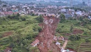 Diduga Ada Kesalahan Drainase di Longsor Cimanggung Sumedang