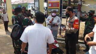 Puluhan Warga Tercatat Tidak Pakai Masker, Polsek Kroya Beri Teguran