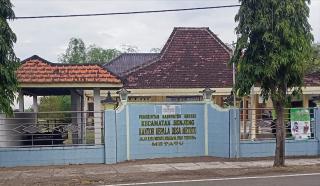 Pemdes Metatu Di Duga Tidak Transparan, Inspektorat Gresik Wajib Periksa