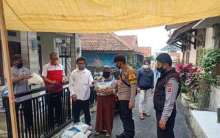 Monitoring Penyaluran BPNT, Personel Polres Majalengka Polda Jabar Imbau Patuhi Prokes 3M