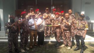 Puluhan Anggota Ormas Garda Prabowo Mendatangkan kesbalpol Untuk Mendaftarkan ke KESBANGPOL