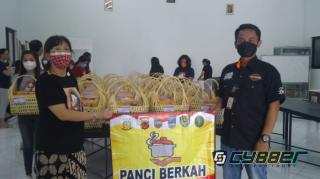 Dengan Program Panci Berkah, Polres Ciamis Berikan Bantuan pada Warga yang Isoman