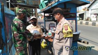 Menyaksikan Himpitan Ekonomi Masyarakat Cirebon, Mengetuk Nurani Kapolsek Gunungjati