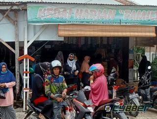 Warga Penerima PKM Dipaksa Beli Sembako di Warung Yang Ditunjuk