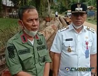 Ilegal Logging di Hutan Lindung Bukit Barisan Kabupaten Kuansing
