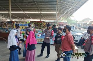 Kawal Kebijakan PPKM Darurat Level 4, Polisi Tak Kendor Tegakkan Prokes 5M 