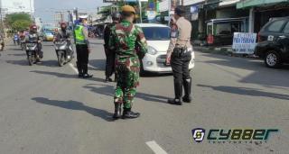 Perketat Penyekatan PPKM Darurat Level 4, Sat Brimob Polda Jabar Bantu Polres Cirebon Kota