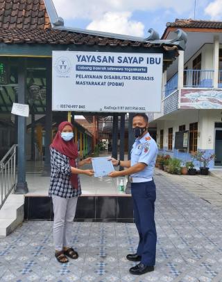 Bakti Sosial Serdik Sespimmen Polri Dikreg Ke-61 Memberikan Donasi Ke Yayasan Sayap Ibu Cabang D.I.Yogyakarta