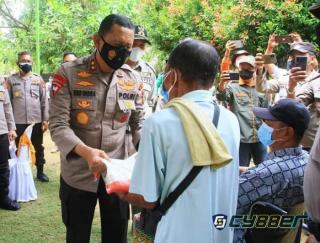 Kapolda dan Wabup Beni Tinjau Vaksinasi Terhadap Warga Suku Anak Dalam