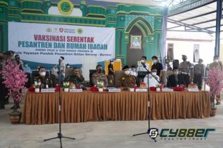 Danrem 064/MY Tinjau Serbuan Vaksin Massal di Ponpes Ikhlas Salman Al-Farisiy
