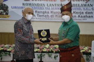 Kunjungan Kerja dan Ramah Tamah Komandan Lantamal I Belawan di Kabupaten Asahan