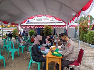 Keluarga Besar Media Mitra Polda Banten Antusias Ikut Vaksinasi
