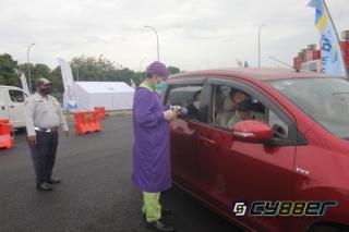 Peringati Hari Ulang Tahunnya, PMI Gelar Vaksinasi Drive Thru
