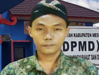 Surono, Calon Kades Bangun Mulyo yang Sederhana dan Suka Bergotong-Royong