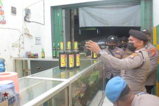 OPS Bina Kusuma polres SerKot Polda Banten Amankan Puluhan Miras