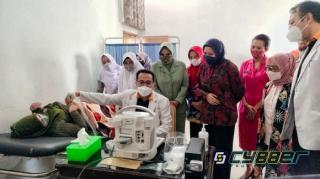 Rezita Meylani Yopi Tinjau Langsung Vaksinasi Ibu Hamil