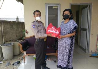 Polri Salurkan Paket Bansos dari Alumni Akabri 96 Bharatasena