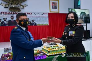 HUT TNI ke-76, Kapolres Banjar Mendatangi Makodim 0613/Ciamis