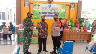 Kecamatan Pangkah Mengadakan Gerakan Pekan Jajan Lokal