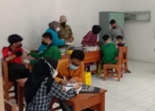 Kesdam III/Siliwangi dan Resimen Mahawarman Beserta Yayasan Muhamadiyah Gelar Vaksinasi Tahap 2