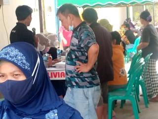 Olivia Cell Bersama Polsek dan Puskesmas Gelar Vaksinasi di Kadipaten