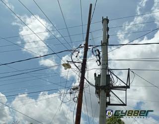 Tiang Listrik Berfungsi Ganda, Pihak PLN Dumai Pilih Diam