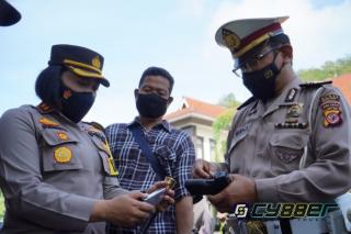Personel Pemegang Senpi Dicek Secara Berkala, Ini Pesan Kapolres Banjar