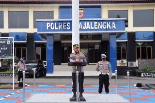 Waka Polres Majalengka Pimpin Apel Pagi Jam Pimpinan, Sampaikan Pesan Tingkatkan Kinerja