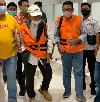 Dua Sejoli MYS dan RA Ditetapkan Tersangka Korupsi Oleh Kejati Riau