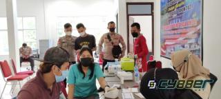Targetkan Presentase 50 % di Akhir Bulan November, Polres Raja Ampat Intens Lakukan Vaksinasi