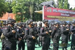 Ratusan Personel BKO Pilwu Serentak Dibekali Vitamin