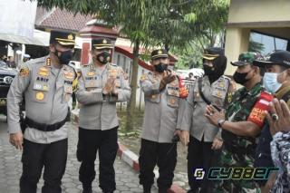 Kapolresta Cirebon Pastikan Pilwu Serentak Berjalan Kondusif dan Sesuai Prokes