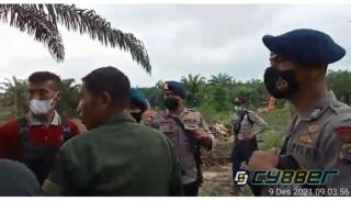 Gali Parit 2 Meter, PT Wanasari Tuai Protes Warga Sekitar