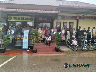Antusias, Warga Desa Kruenglingka Barat Ikuti Vaksinasi 