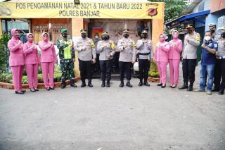 Kapolres Banjar bersama Pamen Asistensi Polda Jabar Cek Pos Pam Ops Lilin Lodaya tahun 2021