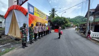 Polsek Cilograng Gelar Pos Yan Nataru