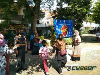 450 Siswa Usia 6 - 11 Tahun di SD Griba Antapani Disuntik Vaksin